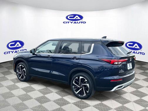 2024 Mitsubishi Outlander SE 2.5 2WD