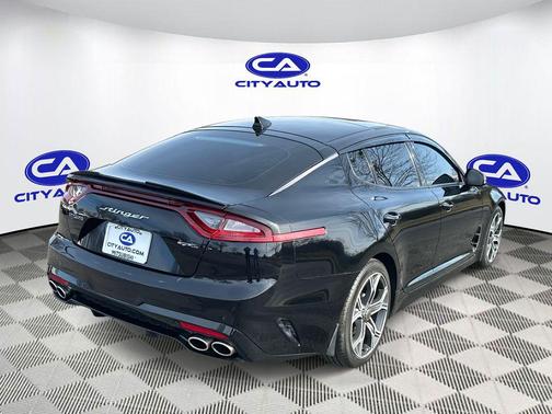 2021 Kia Stinger GT-Line
