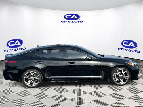 2021 Kia Stinger GT-Line