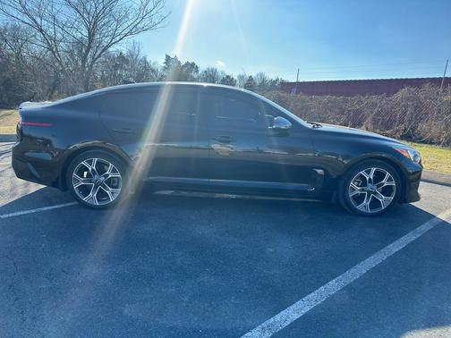 2021 Kia Stinger GT-Line