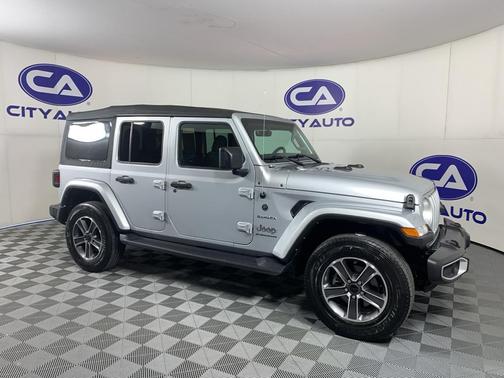 2023 Jeep Wrangler 4-Door Sahara 4x4