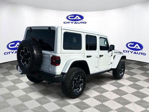 Bright White Clearcoat 2023 Jeep Wrangler 4xe Rubicon