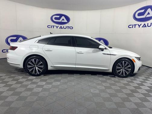 Pure White 2020 Volkswagen Arteon 2.0T SE