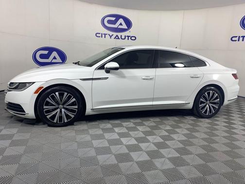 Pure White 2020 Volkswagen Arteon 2.0T SE