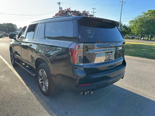 Black 2025 Chevrolet Suburban 4WD Z71