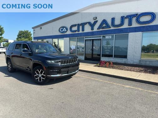 Diamond Black Crystal Pearlcoat 2023 Jeep Grand Cherokee L Limited