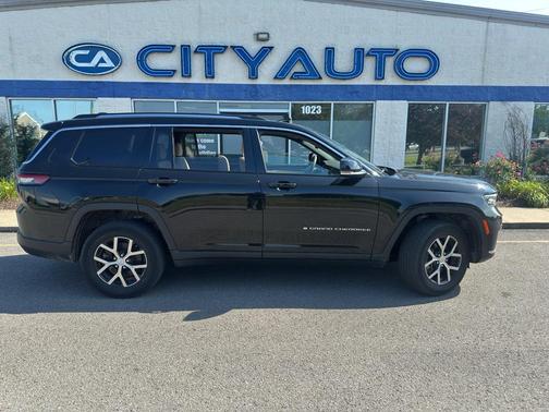 Diamond Black Crystal Pearlcoat 2023 Jeep Grand Cherokee L Limited
