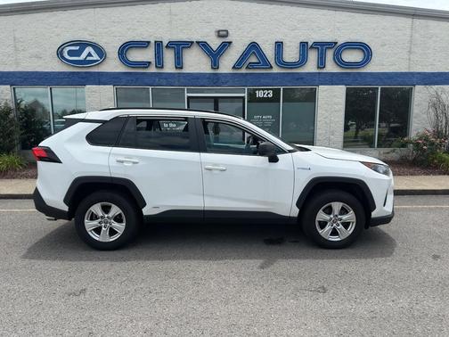 Super White 2021 Toyota RAV4 Hybrid LE