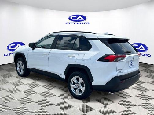 Super White 2021 Toyota RAV4 Hybrid LE