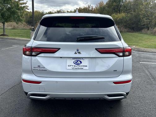 2024 Mitsubishi Outlander SE 2.5 2WD