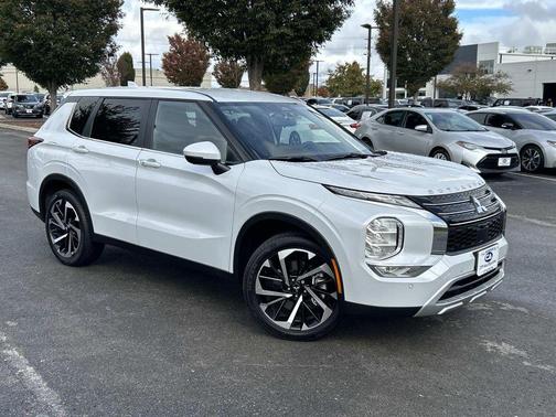 2024 Mitsubishi Outlander SE 2.5 2WD