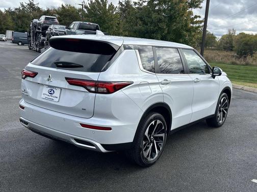 2024 Mitsubishi Outlander SE 2.5 2WD