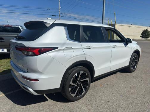 2024 Mitsubishi Outlander SE 2.5 2WD