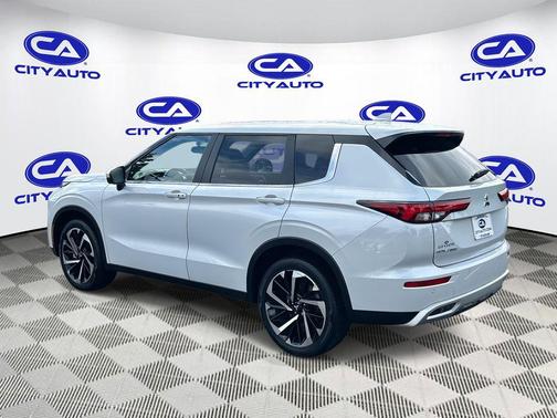 2024 Mitsubishi Outlander SE 2.5 2WD