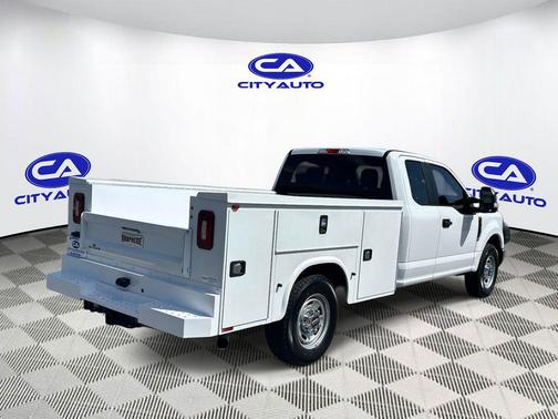 Oxford White 2019 Ford F-250 XL