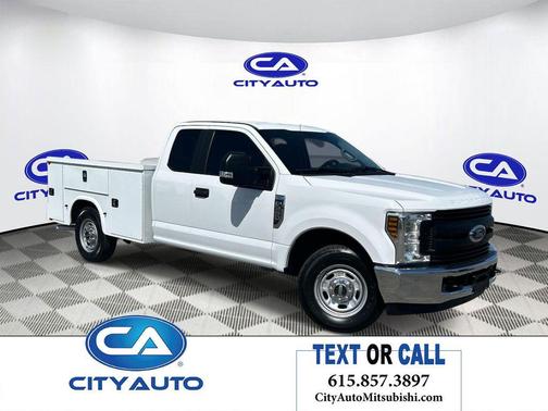 Oxford White 2019 Ford F-250 XL