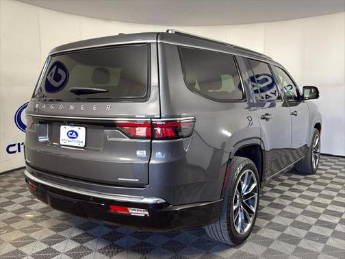2022 Jeep Wagoneer Series III 4x4