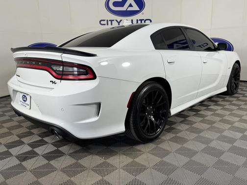2019 Dodge Charger R/T