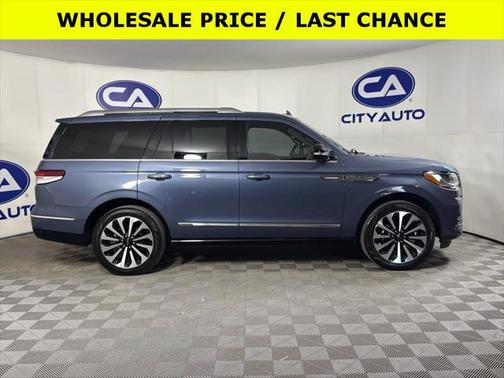 2023 Lincoln Navigator Reserve