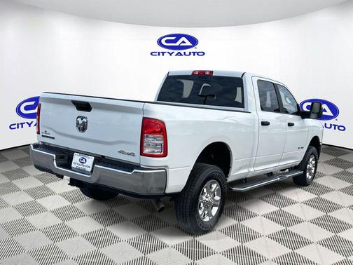 2024 RAM 2500 Big Horn Crew Cab 4x4 6'4' Box