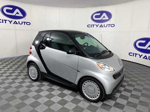 Silver Metallic 2015 smart ForTwo pure