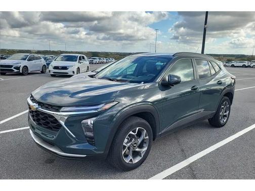 2025 Chevrolet Trax LT