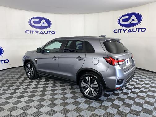 Mercury Gray Metallic 2022 Mitsubishi Outlander Sport 2.0 ES