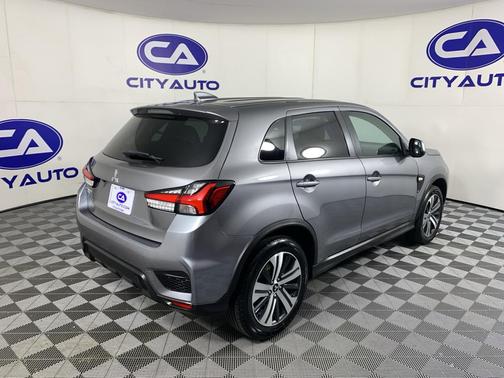 Mercury Gray Metallic 2022 Mitsubishi Outlander Sport 2.0 ES