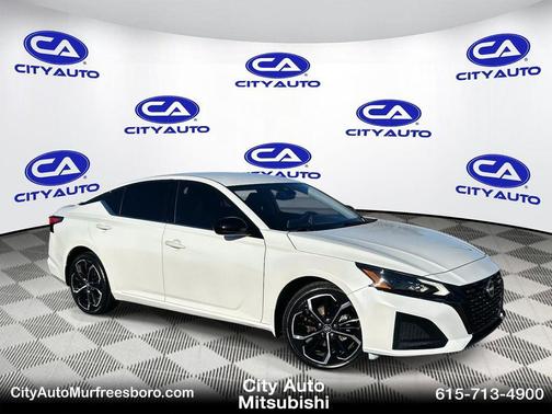 2023 Nissan Altima SR Intelligent AWD