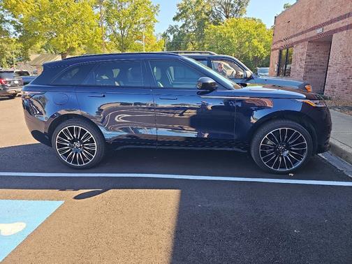 2022 Land Rover Range Rover Velar P250 S R-Dynamic