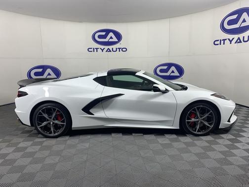 2021 Chevrolet Corvette Stingray w/2LT