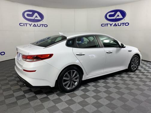 2019 Kia Optima LX