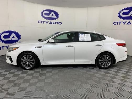 2019 Kia Optima LX