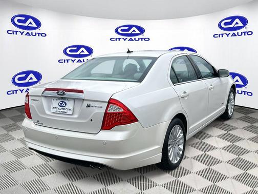 2010 Ford Fusion Hybrid Base