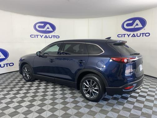 Deep Crystal Blue Mica 2022 Mazda CX-9 Touring