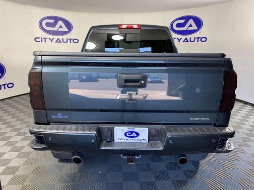 Graphite Metallic 2017 Chevrolet Silverado 1500 2LT