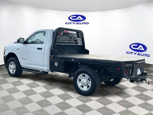 2022 RAM 2500 Tradesman Regular Cab 4x4 8' Box