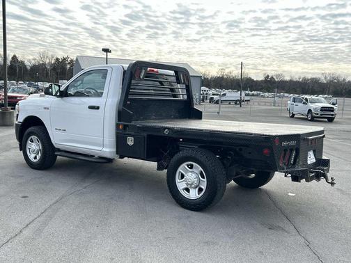 2022 RAM 2500 Tradesman Regular Cab 4x4 8' Box