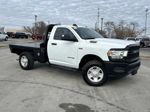 2022 RAM 2500 Tradesman Regular Cab 4x4 8' Box