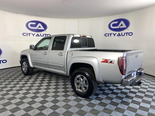 Sheer Silver Metallic 2010 Chevrolet Colorado 2LT