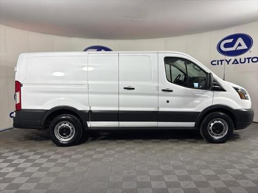 2018 Ford Transit-150 Base