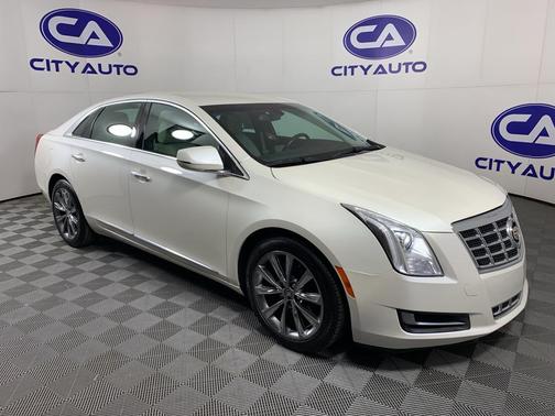 2015 Cadillac XTS Standard