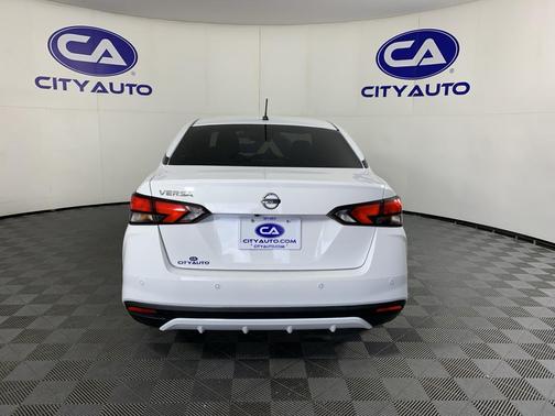 Fresh Powder 2022 Nissan Versa 1.6 S