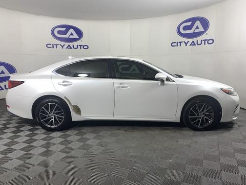 2016 Lexus ES 350 Base