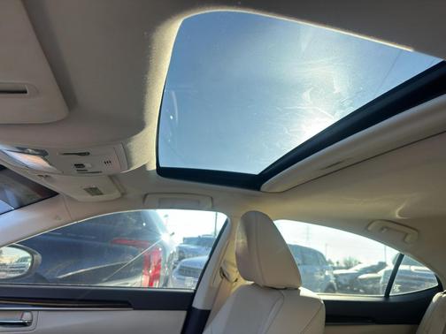 2016 Lexus ES 350 Base