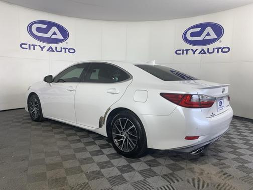 2016 Lexus ES 350 Base