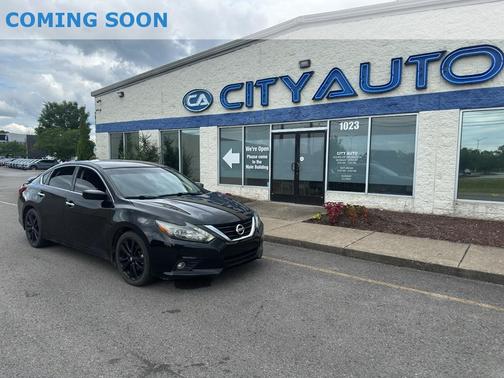 Super Black 2017 Nissan Altima 2.5 SR