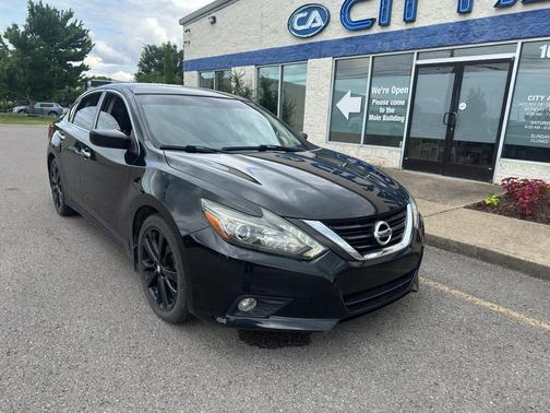 Super Black 2017 Nissan Altima 2.5 SR