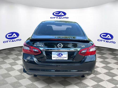 Super Black 2017 Nissan Altima 2.5 SR