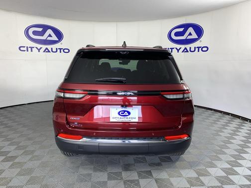 Velvet Red Pearlcoat 2022 Jeep Grand Cherokee 4xe Base